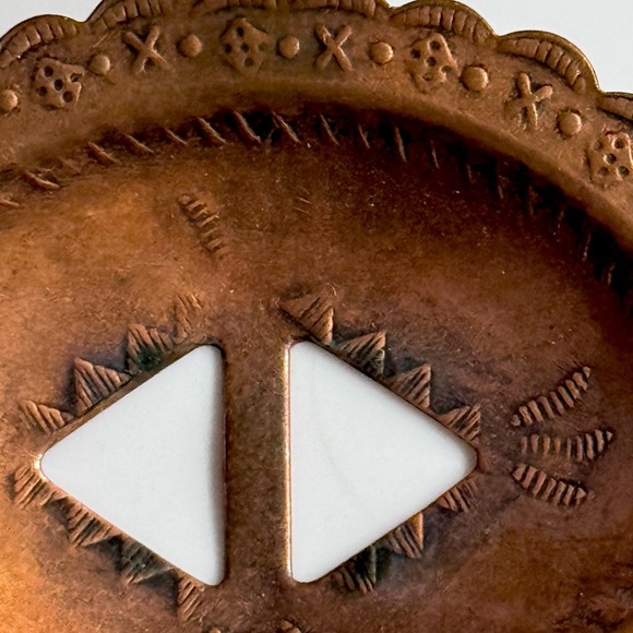 SALE Vintage 7 qty Navajo Hand Stamped Copper Belt Conchos - Picture 8 of 8